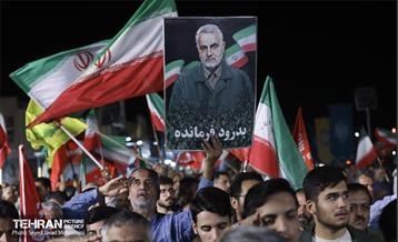 اجتماع «ایران جان» در یزد 10