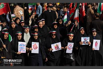 اجتماع «دختران جان‌فدای ایران» - ۲ 41