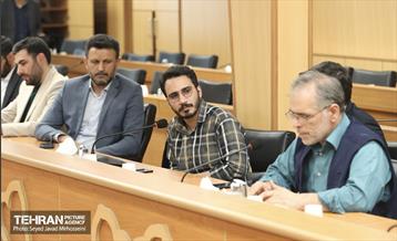 نشست صمیمانه شهردار تهران با جمعی از شعرا 35