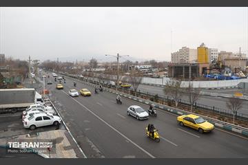 اینجا کارگاهه؛ ورودی دوم ایستگاه آهنگ 1