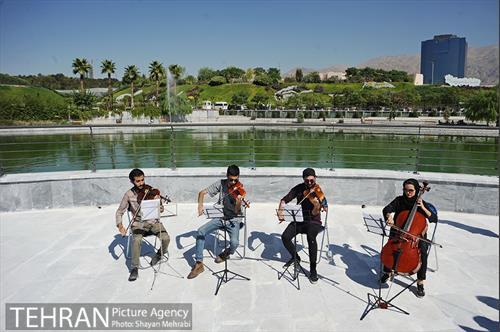 افتتاح دریاچه باغ هنر اراضی عباس آباد با حضور شهردار تهران 13