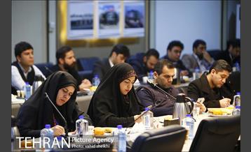 نشست صمیمی شهردار منطقه 5 با اصحاب رسانه 5