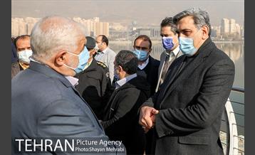 بازدید صبح گاهی شهردار تهران از مجموعه دریاچه شهدای خلیج فارس 14