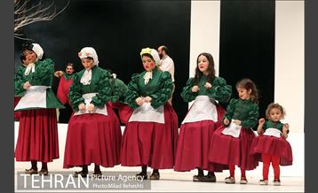 نمایش خسیس‎ 24