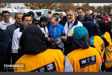 بازدید شهردار تهران از مانور تمرین اسکان اضطراری 4
