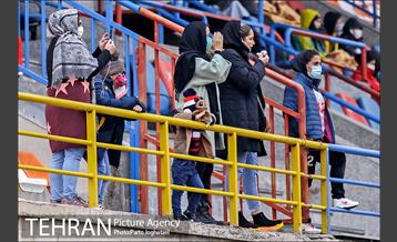 دیدار دو تیم فوتبال البرز و شهرداری بم 31