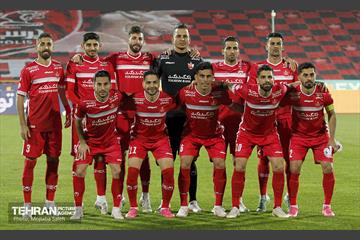 دیدار تیم های فوتبال پرسپولیس و هوادار 3