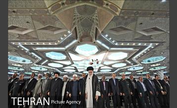 نماز عید فطر به امامت رهبر انقلاب 32