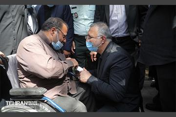 نواخته شدن زنگ دانش آموز شهید در قطعه شهدای گمنام 23