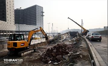 بازدید نخبگان منطقه ۵ از پروژه‌های عمرانی 45