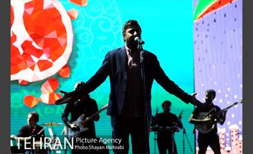 جشن ویژه شب یلدا در برج میلاد  12