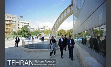 بازدید شهردار بلگراد از نمایشگاه زنان و تولید ملی 2