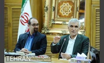 دیدار اعضای فدراسیون فوتبال با شهردار تهران 39