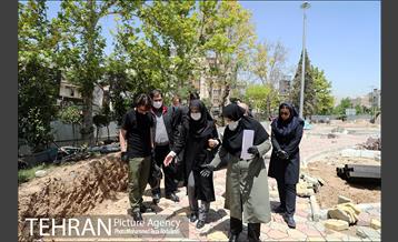 بازدید دکتر فخاری نایب رئیس کمیسیون اجتماعی شورای اسلامی شهر تهران از پروژه های منطقه ۸ 3