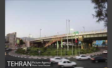 میدان شقایق‎ 14