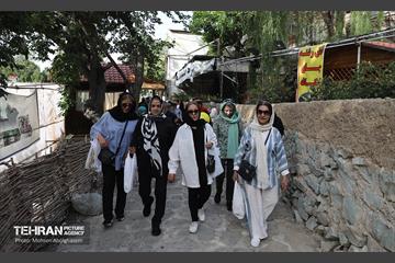 همایش پیاده روی خانوادگی در رود دره فرحزاد 76