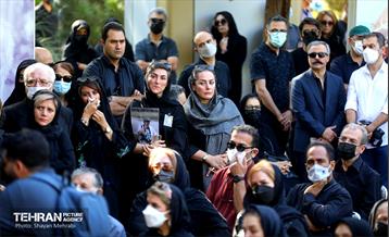 تشییع پیکر بابک برزویه 4