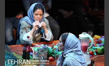 نمایش نمی تونیم راجع بهش حرف بزنیم‎ 13