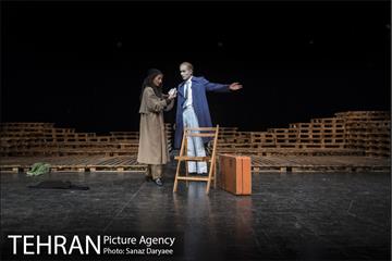 نمایش مفیستو‎ 8