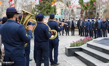 کاشت نخل های کهنسال به یاد شهدا در منطقه ۱۳