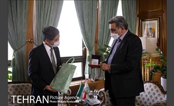 دیدار شهردار تهران با سفیر ژاپن 22