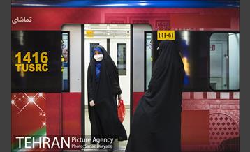 طرح فاصله گذاری اجتماعی در مترو تهران 17