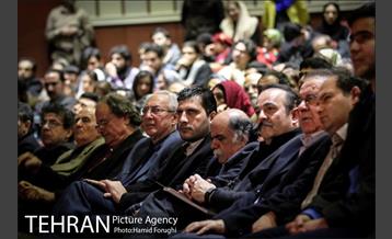 رونمایی کتاب کیوان ساکت در فرهنگسرای ارسباران 18