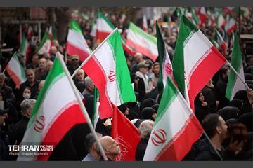 تشییع پیکر مطهر شهدای ناوشکن دنا 16