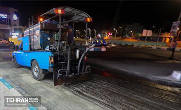 عملیات آسفالت ریزی در منطقه 5 12