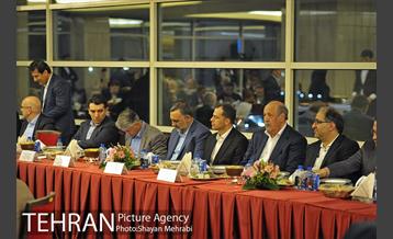 نشست سرپرست شهرداری تهران با میهمانان خارجی سی و یکمین نمایشگاه بین المللی کتاب  تهران 10