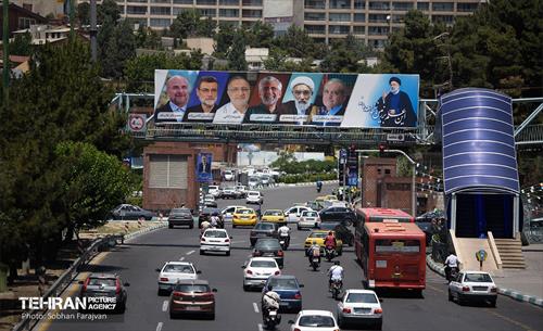 نصب تبلیغات نامزدهای چهاردهمین دوره انتخابات ریاست جمهوری در پایتخت 81