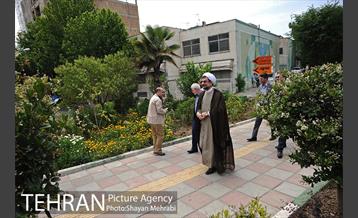 رونمایی از دیوار نگاره قدس در بزرگراه مدرس 12