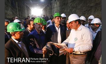 مراسم اتصال جبهه های حفاری شمالی و جنوبی تونل زیر گذر استادمعین 11