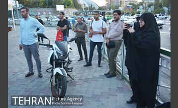 آیین سوگواری اباعبدالله الحسین(ع) در میدان صنعت  16