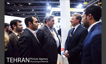 بازدید پیروز حناچی از نمایشگاه مجمع جهای شهری  23