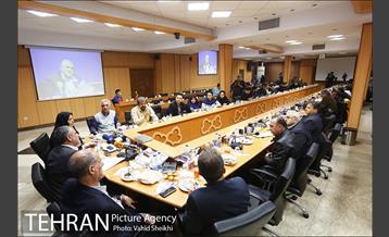 نشست صمیمی مهندس یزدانی با اصحاب رسانه  11