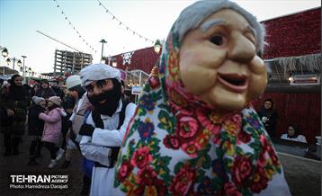 جشنواره زمستان داغ  38