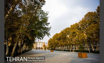 پاییز میدان مشق (سر در باغ ملی) 13