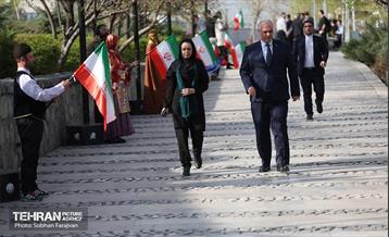 مراسم روز پرچم 64