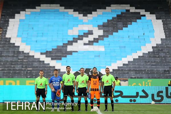 دیدار تیم های فوتبال استقلال و مس رفسنجان 3