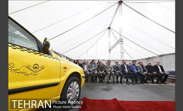 مراسم رونمایی از ناوگان نوسازی شده تاکسیرانی  8