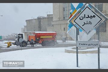 عملیات برف‌روبی در منطقه 2