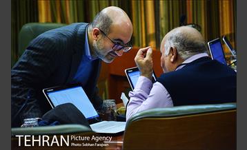 یکصدو هشتاد و چهارمین جلسه شورای شهر 19