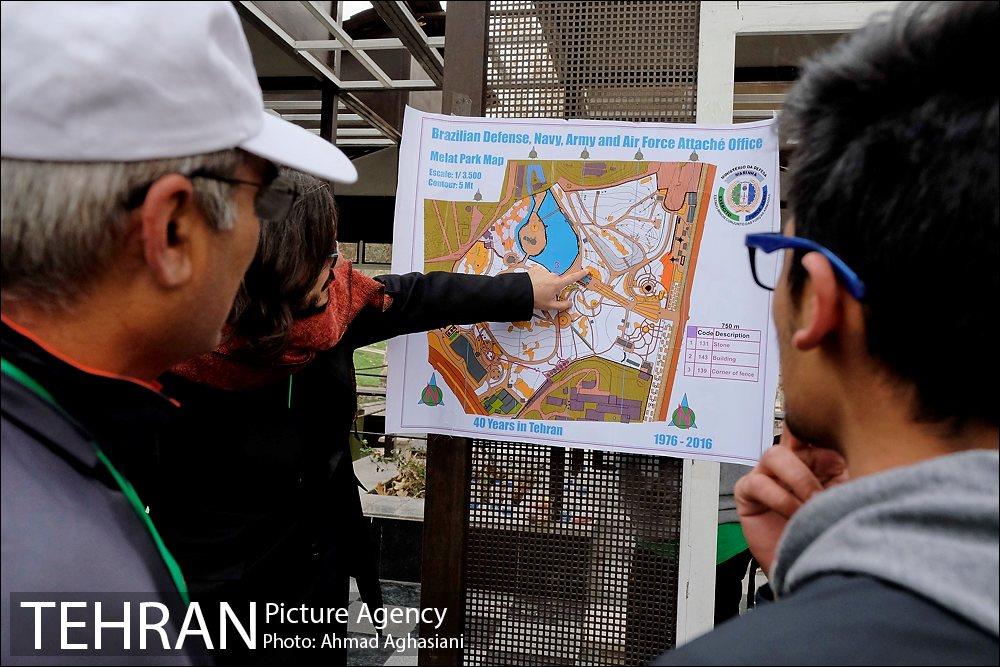 مسابقه پیاده روی و جهت یابی در پارک ملت 34