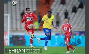 دیدار تیم‌های پرسپولیس تهران و نفت ابادان 16