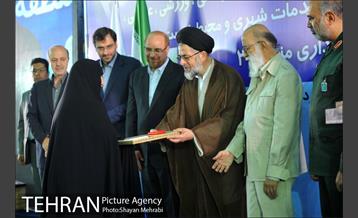 افتتاح و بهره برداری از 110 پروژه منطقه 20 با حضور دکتر قالیباف 32