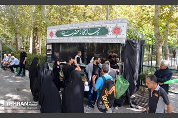 مراسم شهادت امام رضا(ع) و سالگرد تدفین شهدای گمنام منطقه۸
