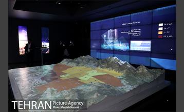 بازدید نمایندگان مجلس شورای اسلامی از رصدخانه شهری تهران 9