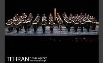 نمایش "من" در پردیس تئاتر تهران (خاوران) 7