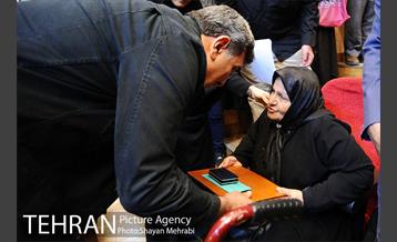 یادواره 1000 شهید منطقه 10 با حضور شهردار تهران 32